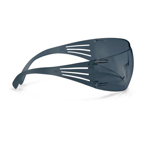 Nemlživé ochranné brýle 3M SecureFit s kouřovými skly