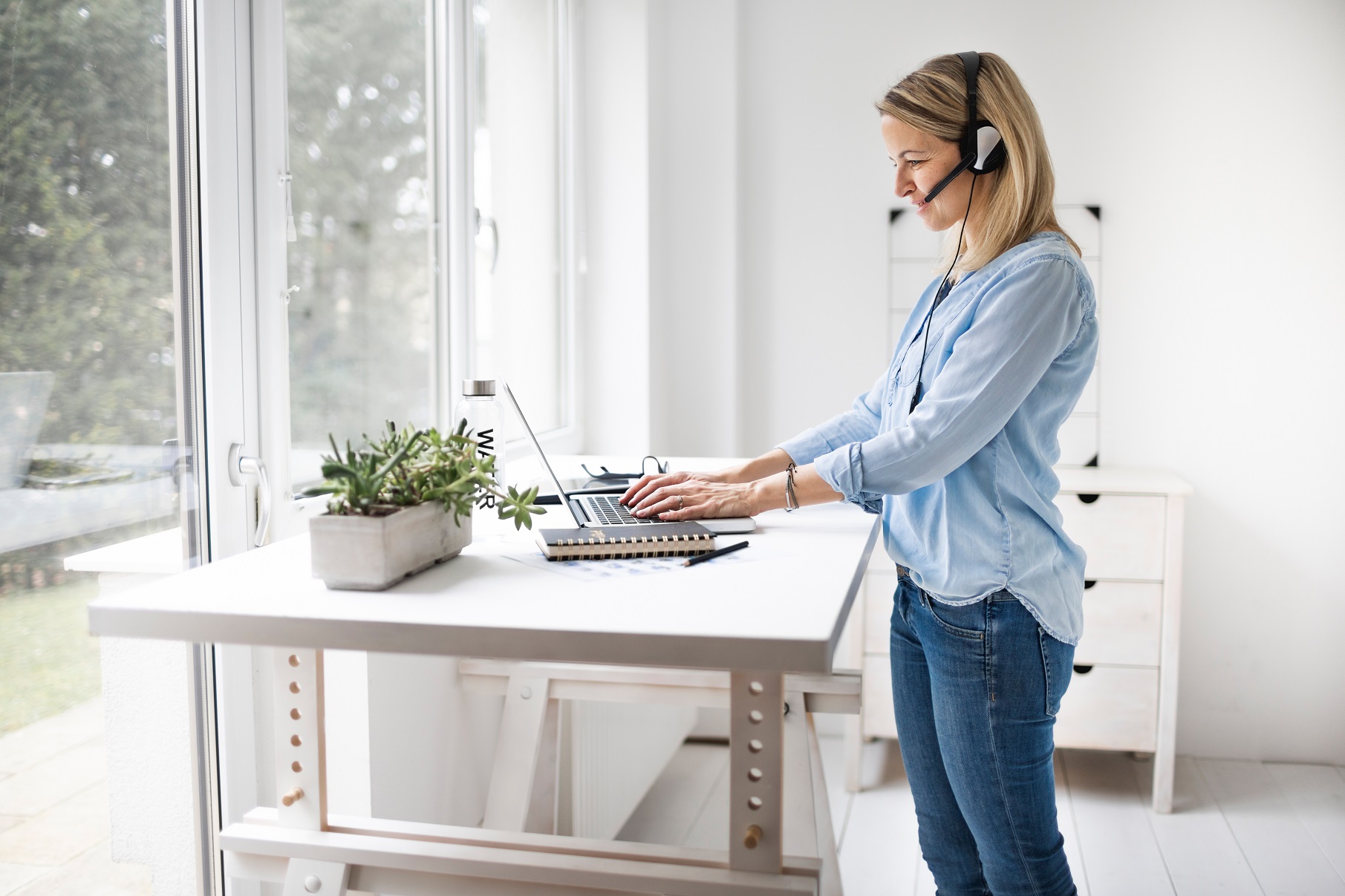 9 základních produktů pro vybavení ergonomického pracoviště