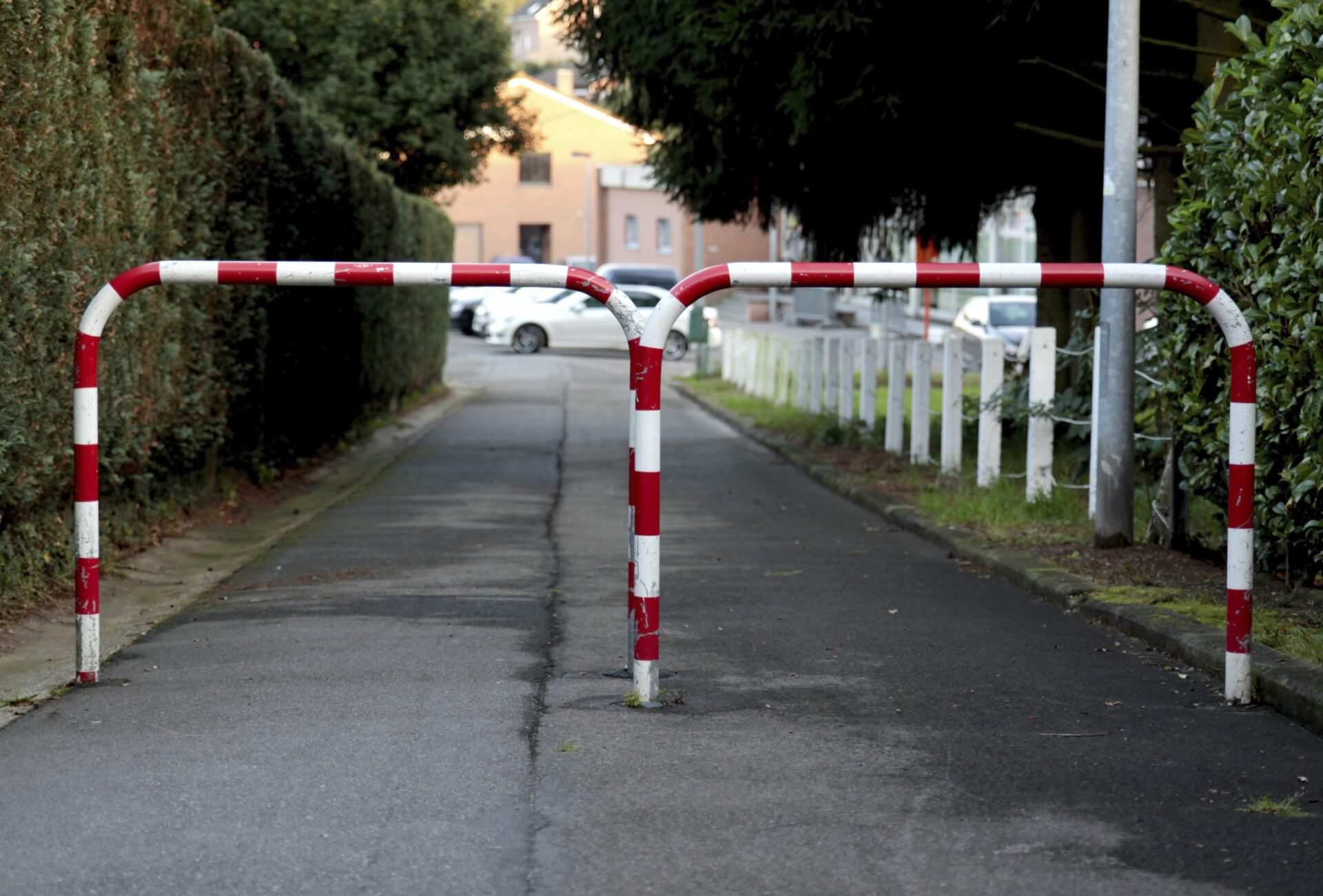 No entry barrier. Free public domain CC0 photo.
