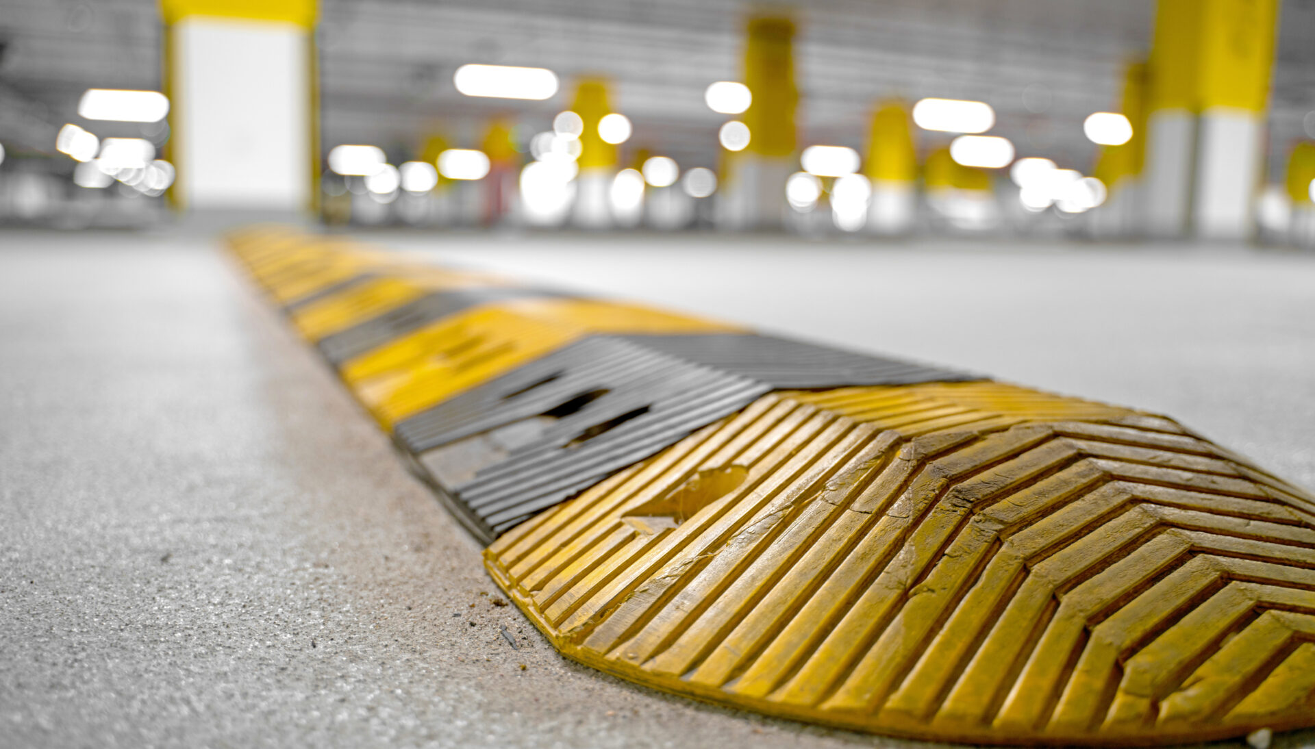 Průvodce nakupováním: Vyberte si své silniční vybavení se společností Manutan